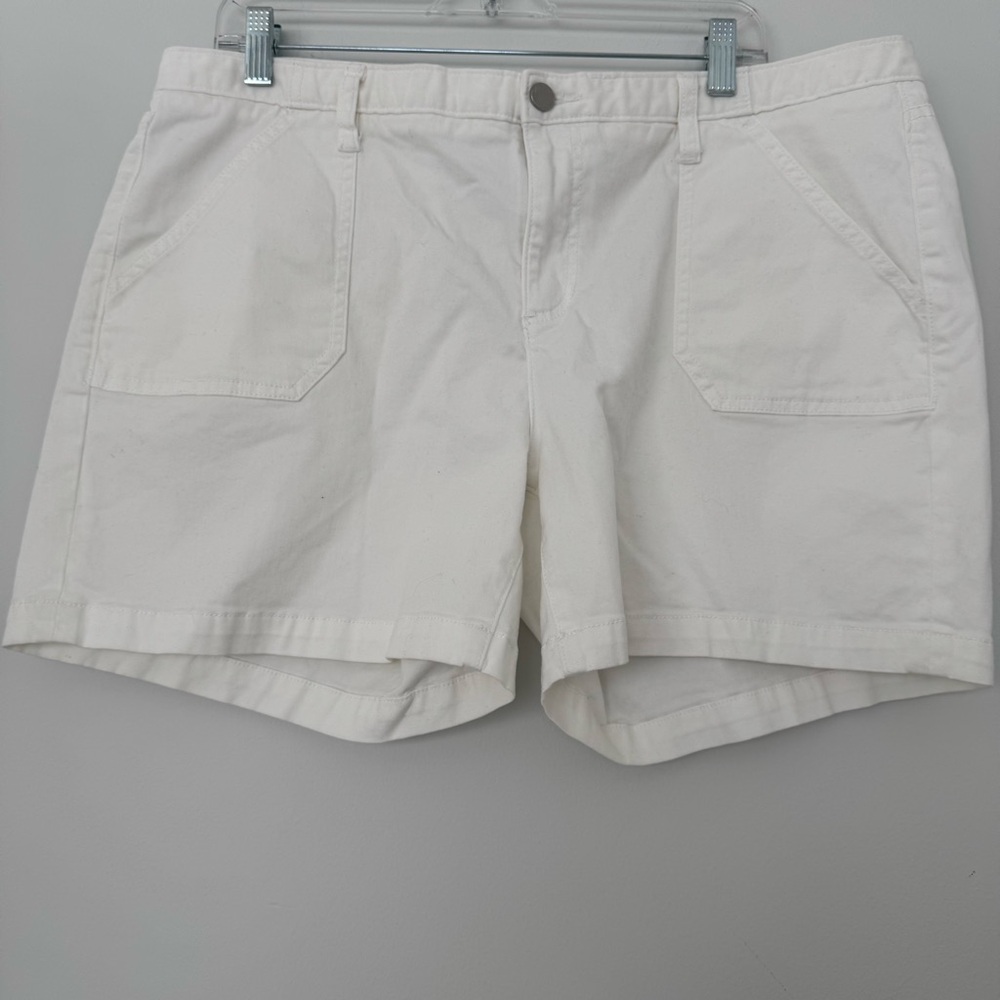 Caslon Nordstrom White Utility Patch Pocket Cotton Jean Shorts Women’s Size 16